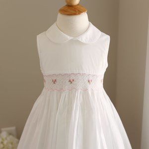 White Smocked Dress Hand Embroidery Sleeveless Luli & Me Size 3T LIKE NEW